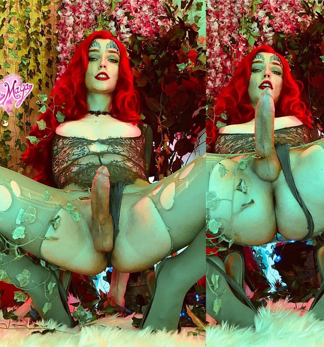 Would you like to feel Ivy's cock thrust deep inside you? ❤️🍆💚 https://t.co/DumS41tJ7n