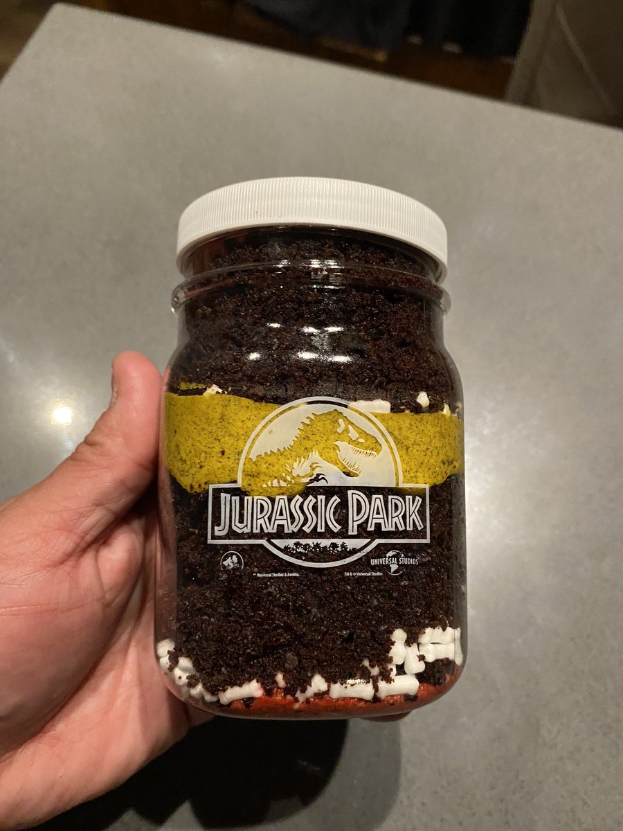 phoenixfire01's tweet photo. @thetimtracker TIM, UNIVERSAL LISTENED TO YOU….   lids for the jar cakes!!!  And…is she gone yet?.. lol… https://t.co/VUhtwSgn7D