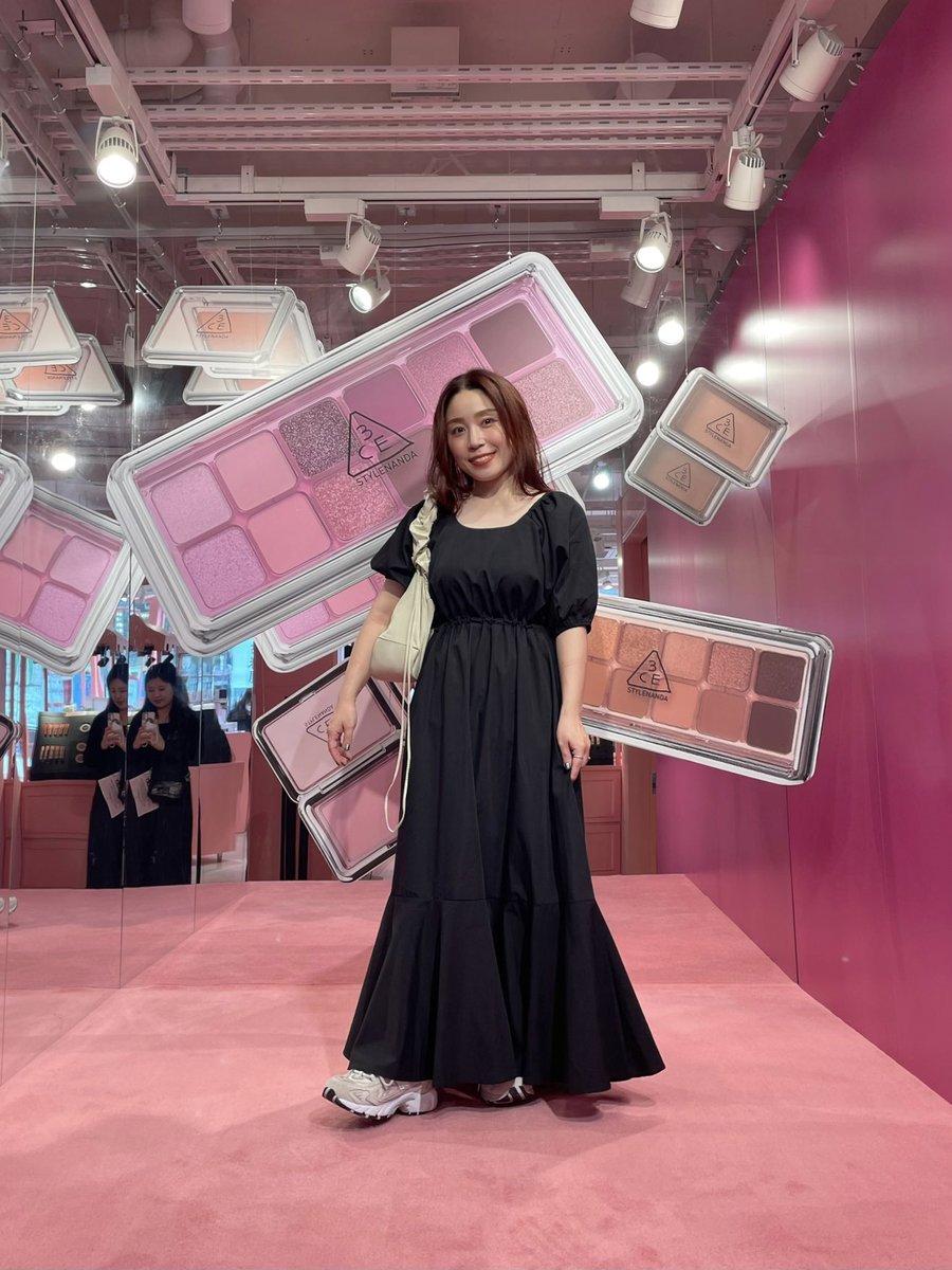 ena0917's tweet image. 3CE原宿店が８月末で閉店しちゃうって聞いて行ってきた🥺
toiletpaperコラボが本当に可愛いから皆んな買って!!!
#スタイルナンダ #3CE #toiletpapermagazine #韓国コスメ