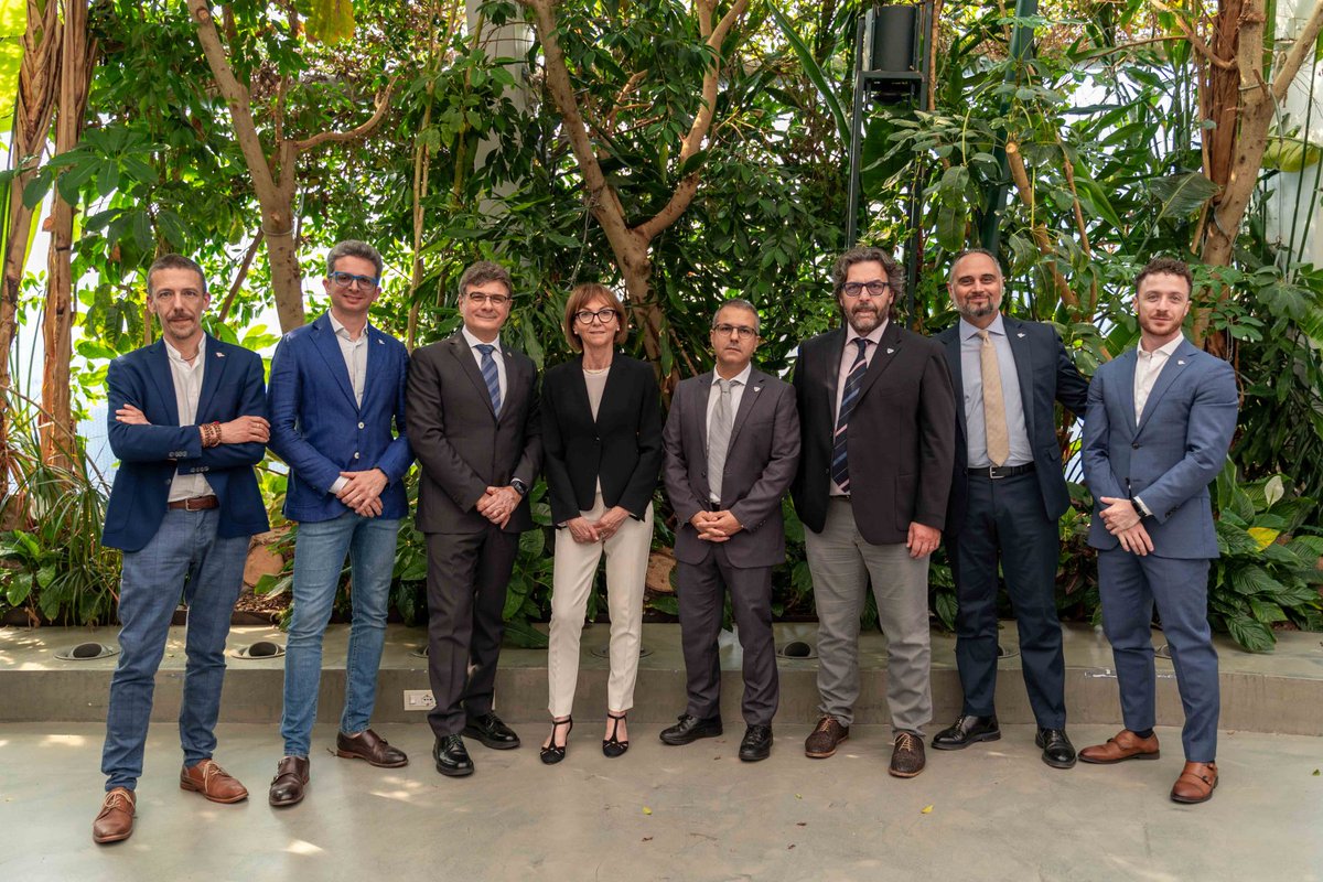 BUONE VACANZE cari #SociROI da tutto il direttivo!

#osteopatia #osteopata #registroosteopatiitaliani #osteopati