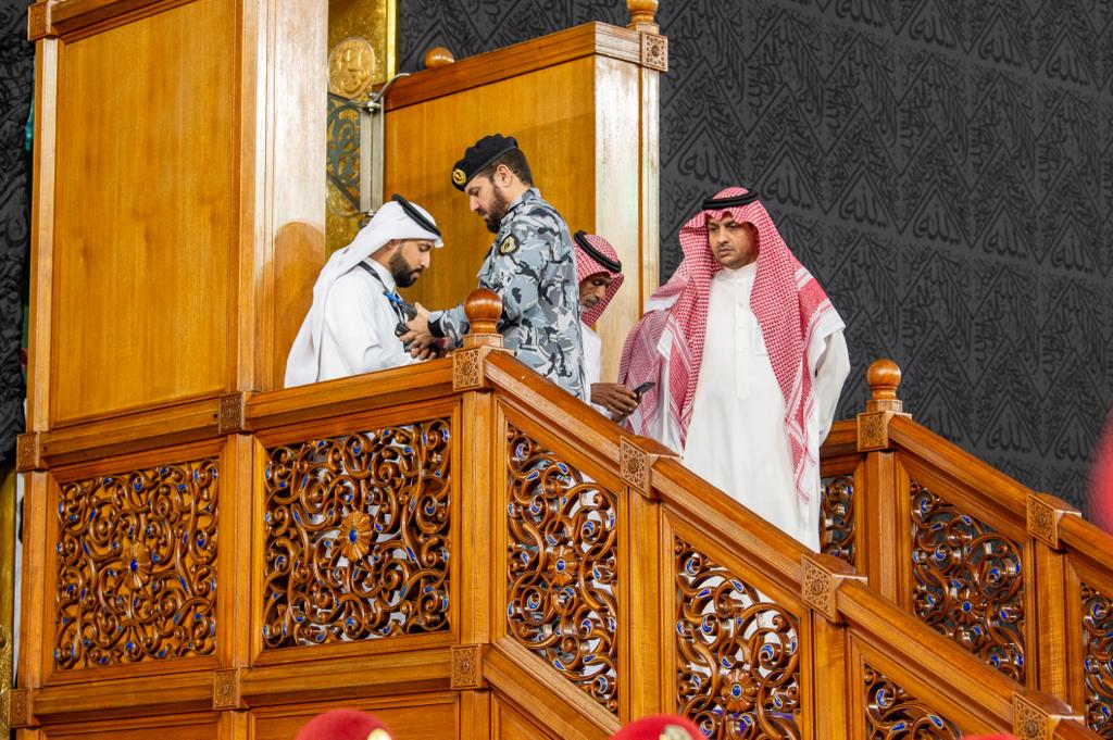 تشرّفت بالمشاركة في 
#غسل_الكعبة_المشرفة زادها الله تشريفاً وتعظيما