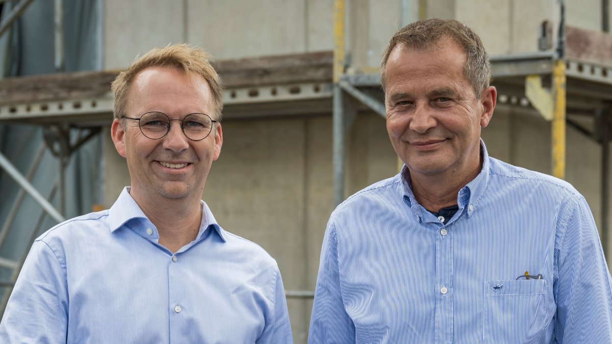 RheinEnergie und TOYOTA GAZOO Racing Europe feiern Richtfest für hochmoderne Kältezentrale in Köln-Marsdorf. Kältezentrale spart jährlich rund 1.400 Tonnen CO2 ein und legt somit einen wichtigen Grundstein für die Dekarbonisierung des Standortes. &gt;&gt; rheinenergie.com/de/unternehmen…