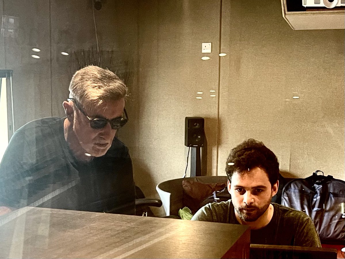 Stevens_Artist's tweet photo. Amazing to be working once again with my engineer, musical director, bloody genius!!! Natan Sterenfeld 🎵🎼😎 https://t.co/C8HJda6VWH