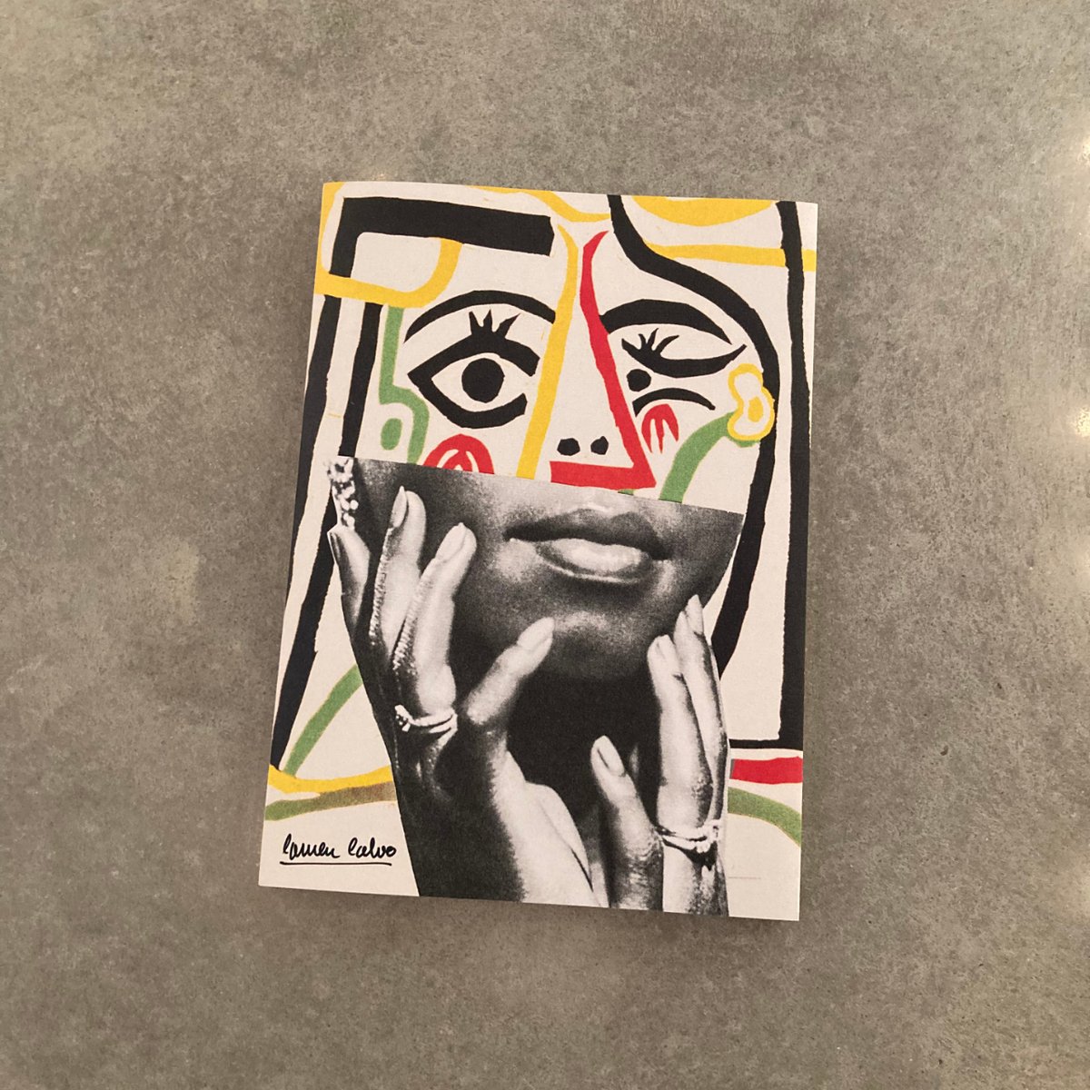 museupicasso's tweet photo. 📘Mireu quina meravella que és el catàleg de #CarmenCalvo! 

El disseny és de l'estudi @benditagloria i el podeu trobar a la botiga del Museu i també al web.
__

📘Look how great is the #CarmenCalvo catalog! 

The book is available at the Museum shop and also on the website. https://t.co/1DZFSuTQEQ