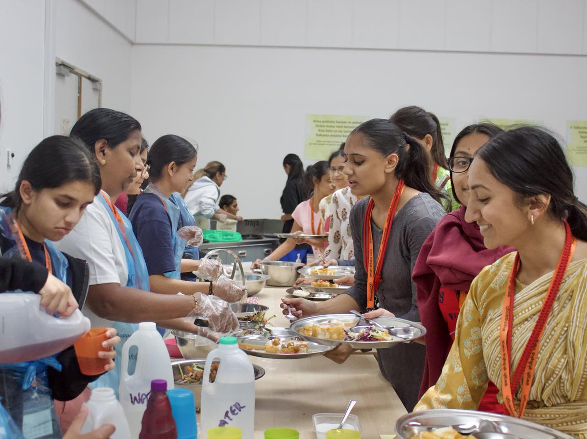 HSS_UK's tweet photo. As well as the learning aspect, there is a lot of fun, laughter through khel (games), & interactive activities which bond us together.
Daily, all are provided with delicious food that one always look forward to
#SSV2023 #HSSUK #iamsangh #khel https://t.co/psfH2MQkv3