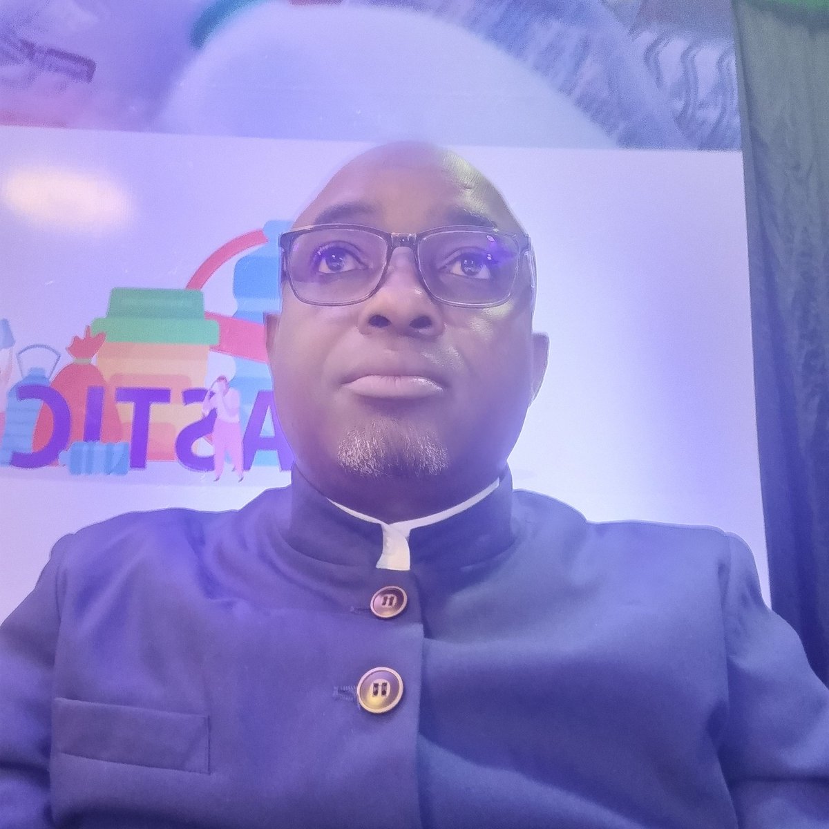 Ayorex's tweet photo. #NewProfilePic https://t.co/pK4fI44EyB
