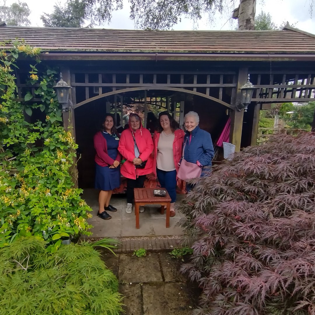 #GardensandHealth
@macmillancancer group visits Twin Oaks, Hampshire
ngs.org.uk/cancer-support…