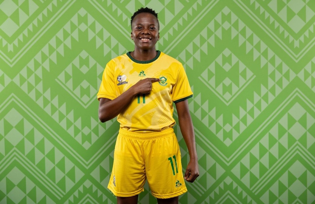 thomasmlambo's tweet photo. GOAL!!!

THEMBI KGATLANA https://t.co/LJOJy8X2g8