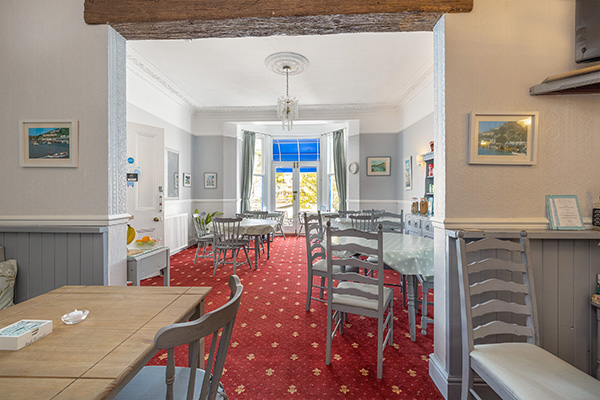TheBBDirectory's tweet photo. 🏡🌊 Nestled in the heart of East Looe, Cornwall, Bridgeside offers guest accommodation in a lovingly run family-owned Victorian home.
https://t.co/FuhDmi5M3t 
#EastLooe #Cornwall #VictorianHome #CosyAccommodation #ExploreEngland #BookYourStay #FamilyRunHospitality #SeasideEscape https://t.co/IwsWJgelcg