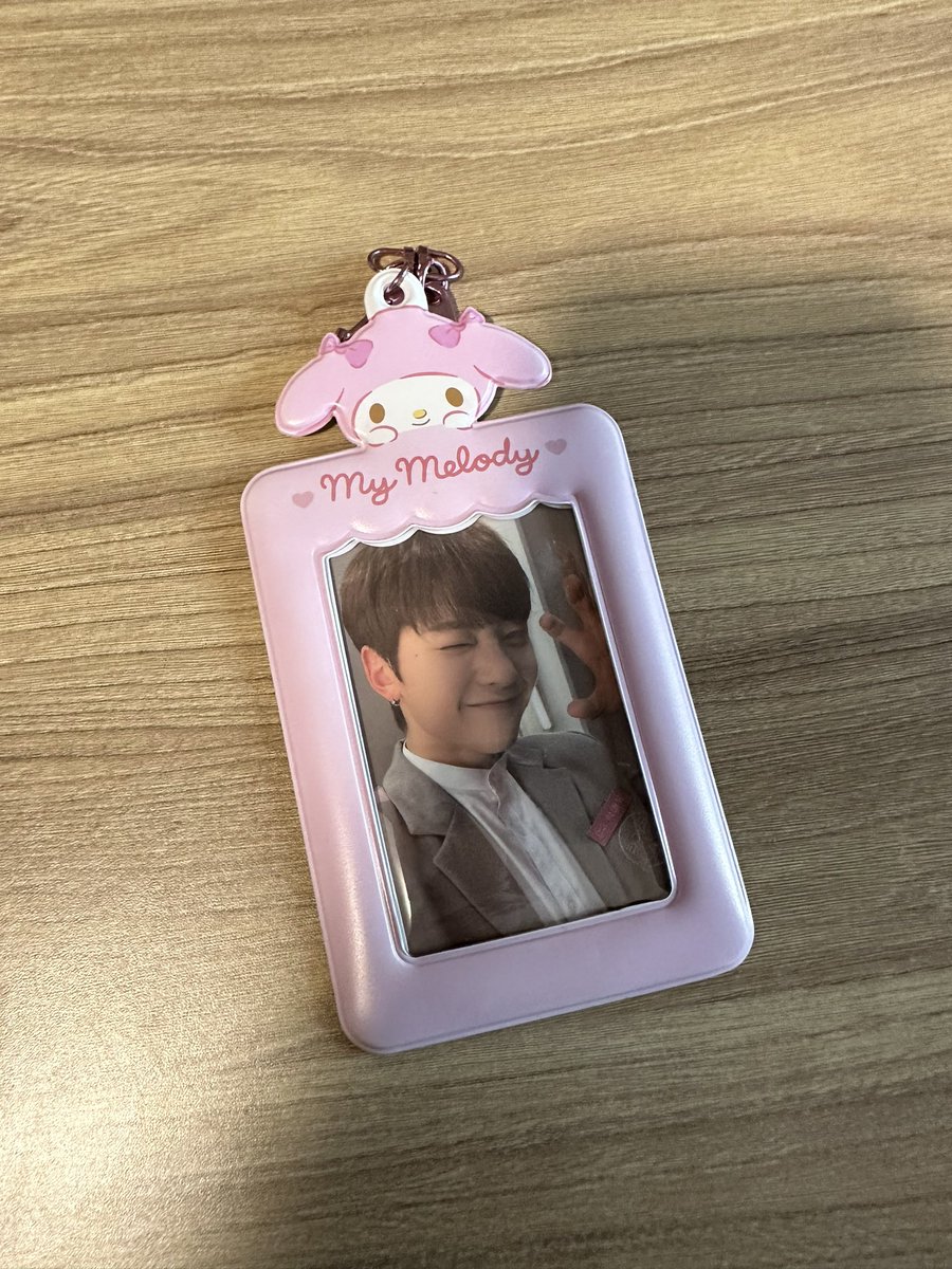 mttyus's tweet image. I’M A MATTHEW HORANGHAE HAVER!!!!! @forseokkie thank u so much bb 😭😭😭❤️🫶