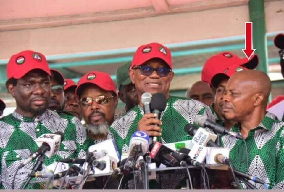 adeosunm's tweet photo. 💥 Ajaero is a Scam like his Principal:

- Ajaero didn't speak against Emefiele's Naira Swap Policy despite its hardship on Nigerians.

- Ajaero didn't declare a Strike Or Protest against Naira Scarcity.

- Suddenly Ajaero claims to love Nigerians because of the Subsidy Removal😀 https://t.co/ujiX9Ow6EK