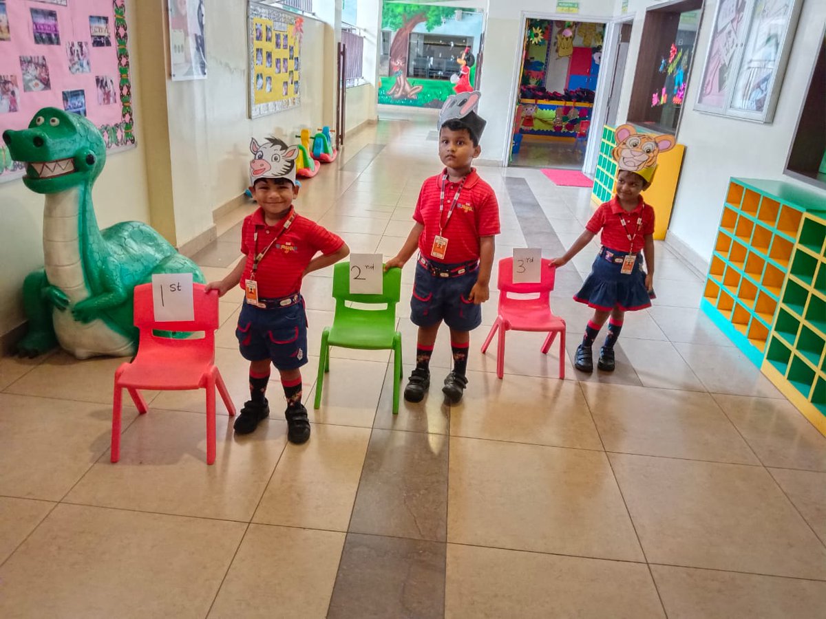 SAI_Edu_In's tweet image. Nursery students grasped Ordinal Numbers through storytelling and a race activity. Little SAIoneers enjoyed identifying objects&apos; positions in a sequence, making learning logical and fun.

#LogicalLearning #FunLearning #OrdinalNumbers #Storytelling #RaceActivity
