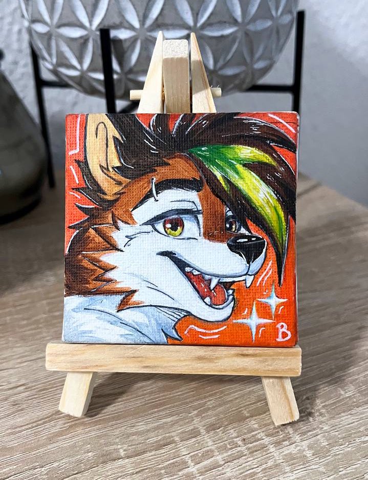 BellFaArt's tweet photo. This is probably my practically my first paint drawing :)
The last time I drew with paints was in school, around 3-4 grade junior school๐คช
Taking orders for small portrait drawings with delivery! ๐ (7ั
7 cm)
#bellfa #traditionalart #acrylicpainting #art #furry #furryart https://t.co/w2sBeukMnS