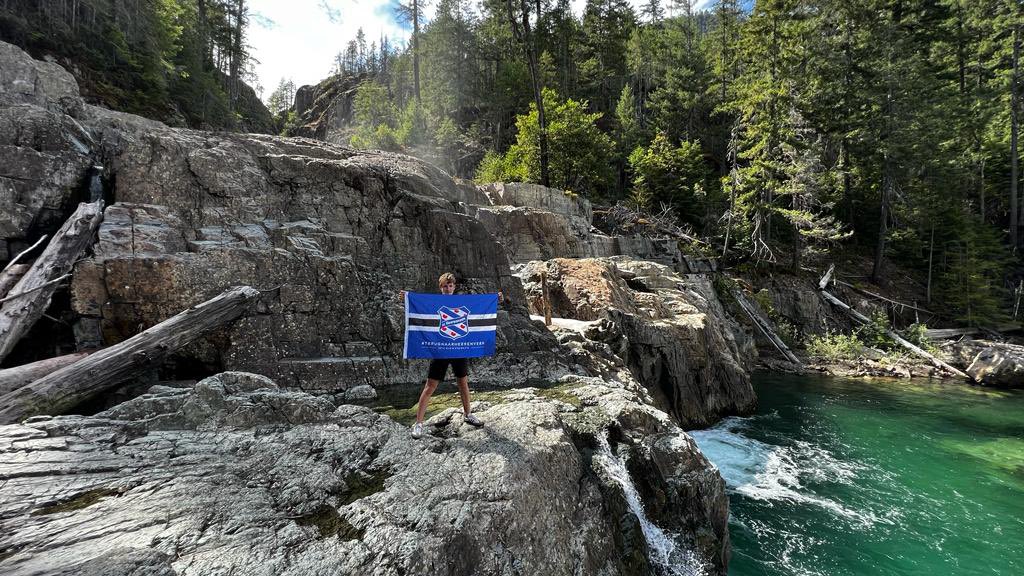 FansFean's tweet image. #SCHOmUtens 🇨🇦