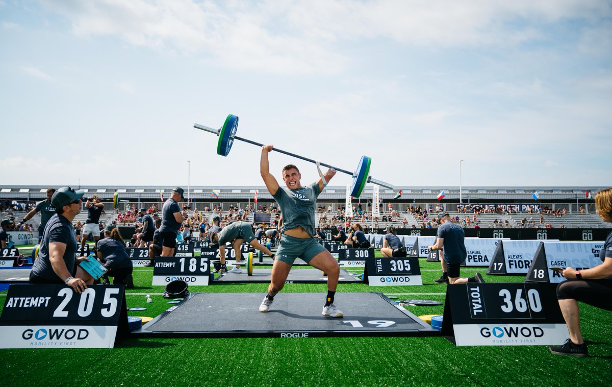 CrossFitGames's tweet photo. Cofundador de Anboto Crossfit Xabier Osa Mendes está compitiendo en su tercer CrossFit Games. https://t.co/el3ljRhkl6