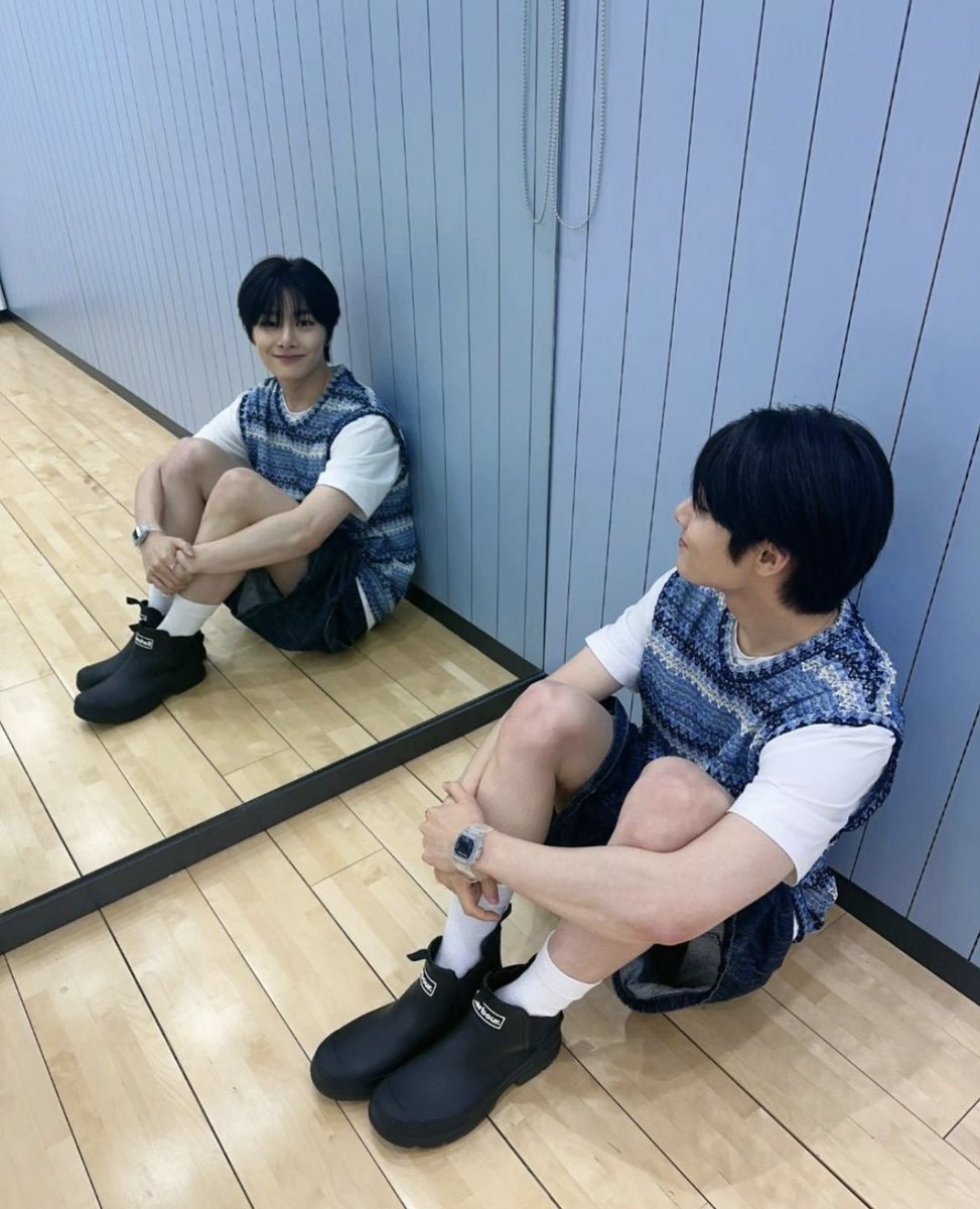 Y801J's tweet photo. https://t.co/ohbJ0haeSR