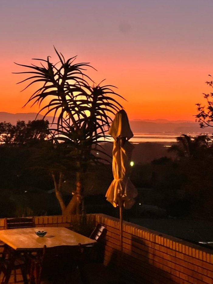 Rexfordknysna's tweet photo. This is what memories are made of...
https://t.co/8rqVxprkfx
#ambergeustlodge #accomodation #guesthouse #boutiquehotel #LuxuryTravel #traveltips #Travel #traveler #holiday #honeymoon #lgbttravel #knysna #southafrica #gardenroute #medicaltourism #tripadvisor #familyholiday #golf https://t.co/hxdOi2CzcX