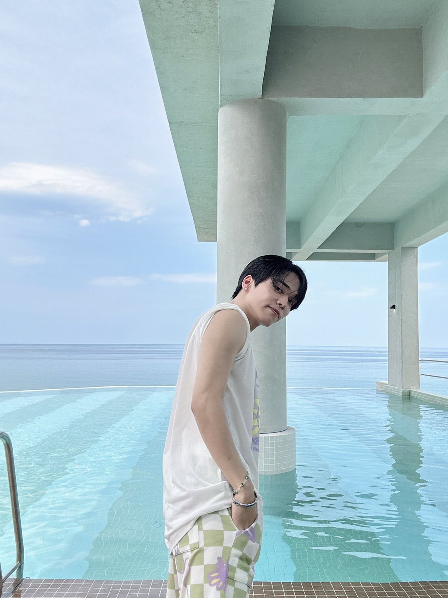 [#유 #U] 🌊🏖️🤍