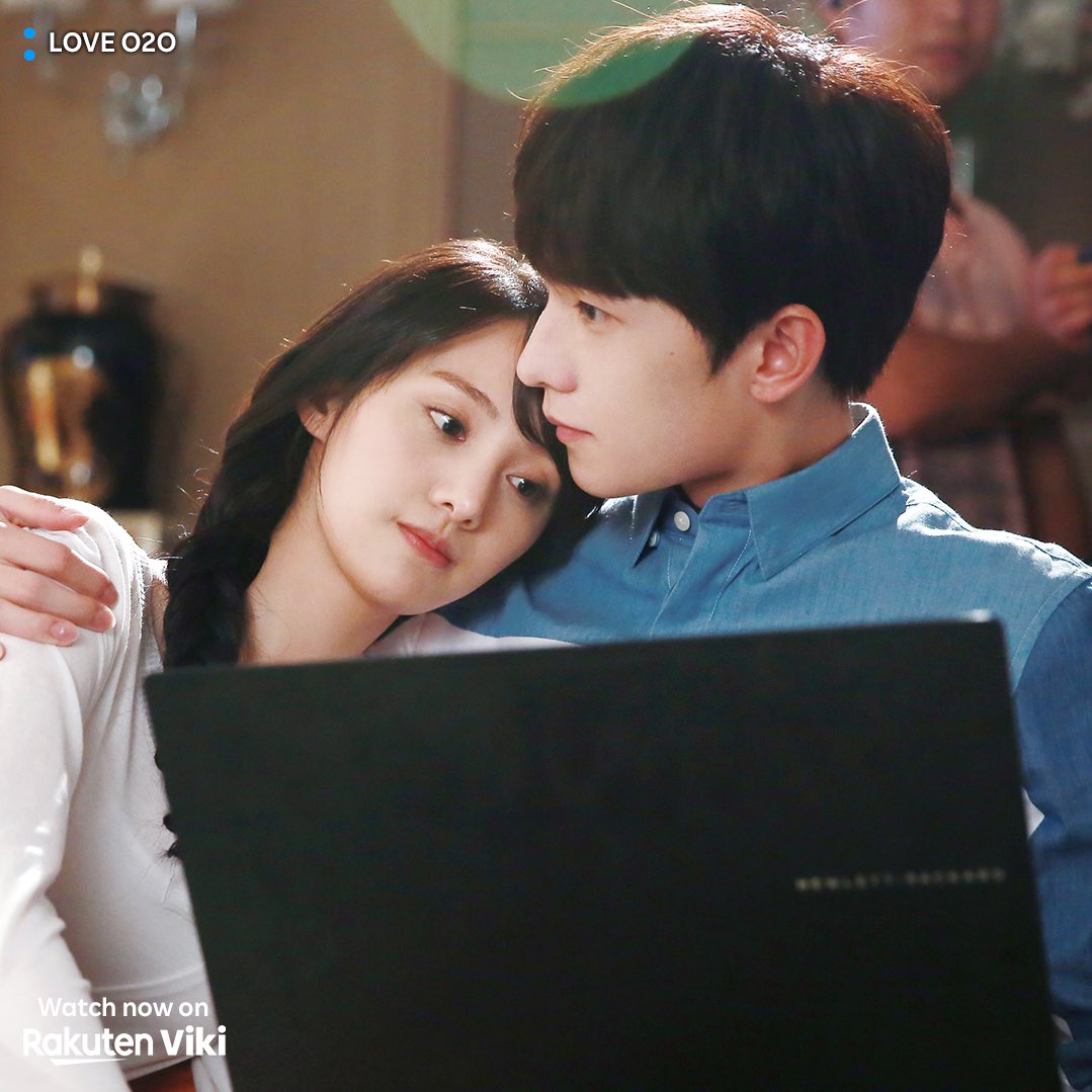Viki's tweet photo. This Chinese star is bound to set off fireworks in your heart – and make you wish he “Belonged to You!” Can you guess who this week’s #VikiCrushoftheWeek is? 🤔🤩

Catch him in action right now on #Viki: https://t.co/NdgpBRI3VH https://t.co/0s2LsFxRPM