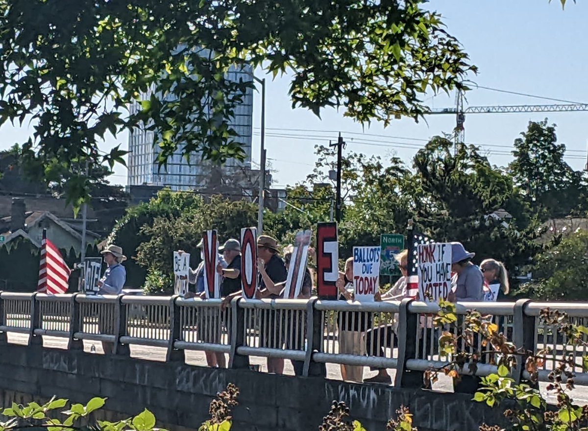 Alphabet Resistance tweet media