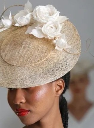 CIFDtweets's tweet photo. Gold and Ivory from @AoifeKirwanHats #irishfashion #milliner #Irishmilliner #hat #goldhat #ivoryroses #hatfortheraces #ladiesday #bestdressed #hatforawedding #handmade #IrishFashionArt #aoifekirwan #irishdesign #CIFD https://t.co/pSkEOYp4rj