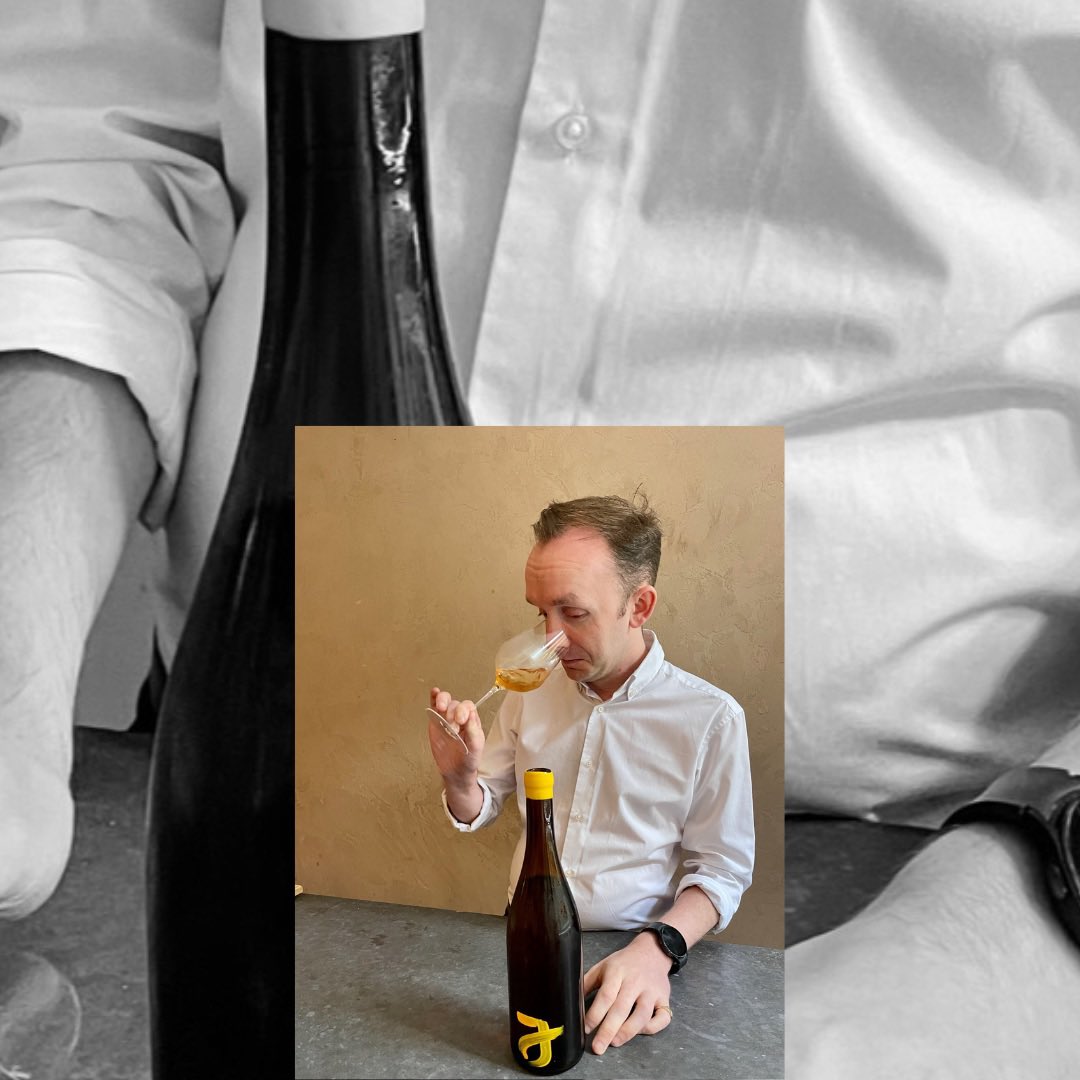 Meet Charles, our Restaurant Manager and Sommelier here at Aulis London. 

Passionate about sustainability and creating unique experiences for our guests and always on the lookout for fantastic natural, organic, and biodynamic wines. 

#meettheteam