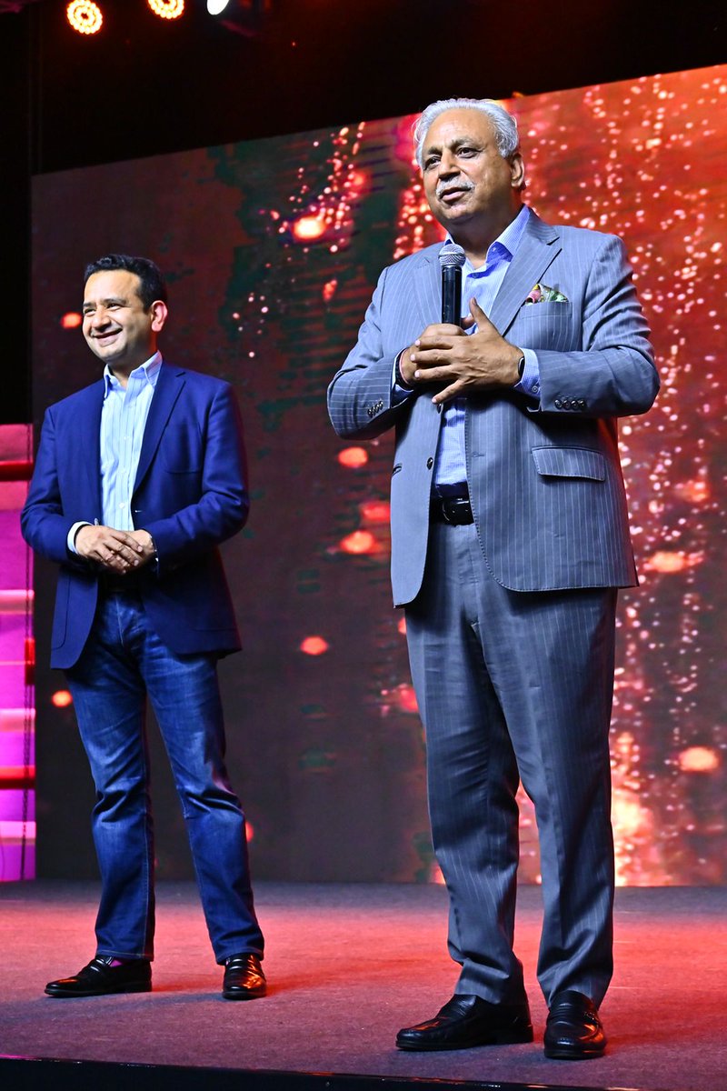 mohitjoshi74's tweet photo. August 1st was a highly anticipated night for me as I attended my first annual @tech_mahindra #StarAwards ceremony in Chennai. I have always believed that the collective success of any organization as we view it is a result of numerous individual efforts and performances that are often behind the scenes. 

I know for a fact that while these awards maybe limited in number, they are certainly limitless in terms of spirit. With #TechMightiesTogether, we will always forge a path towards a brighter tomorrow, fuelled by collaboration and teamwork.

#TechMahindraOnwardsAndUpwards