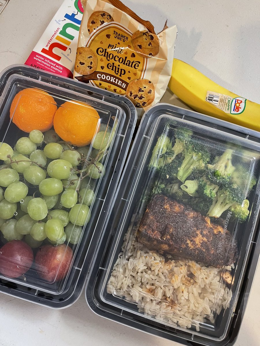 ChefSafs's tweet image. How I send my son to the baby sitter 😭😂😘