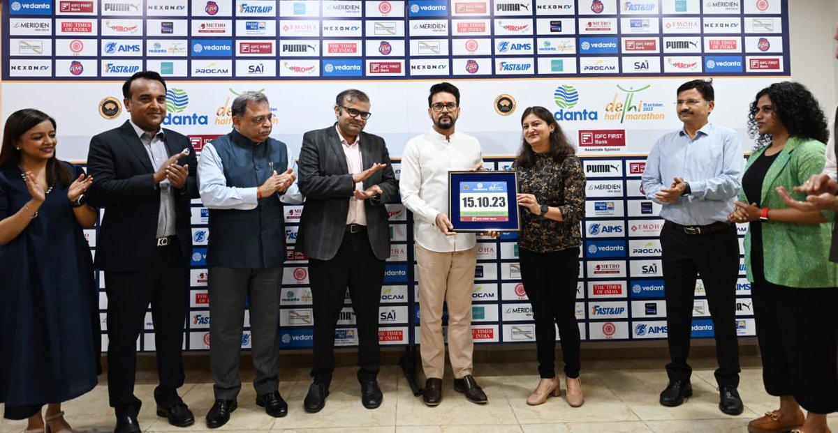 ianuragthakur's tweet image. Excited to be a part of #VedantaDHM23 one of the world's most prestigious half marathons and a runner's delight that celebrates Sporting Excellence, Togetherness, Transformation, and Determination.

I thank the entire team of @DelhiHM_  for organizing this incredible initiative