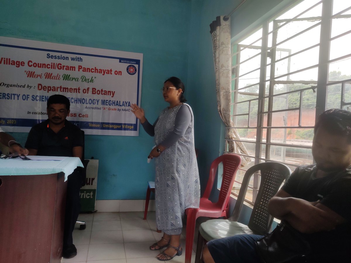 NssUstm's tweet image. Session with the Village Council #Umlangpur on "Meri Mati Meri Desh" for discussion on the mega plantation drive of 75 indigenous saplings to commemorate the 75 years of India's Independence and the glorious history of its people, culture and achievements #USTM #NSSUnit