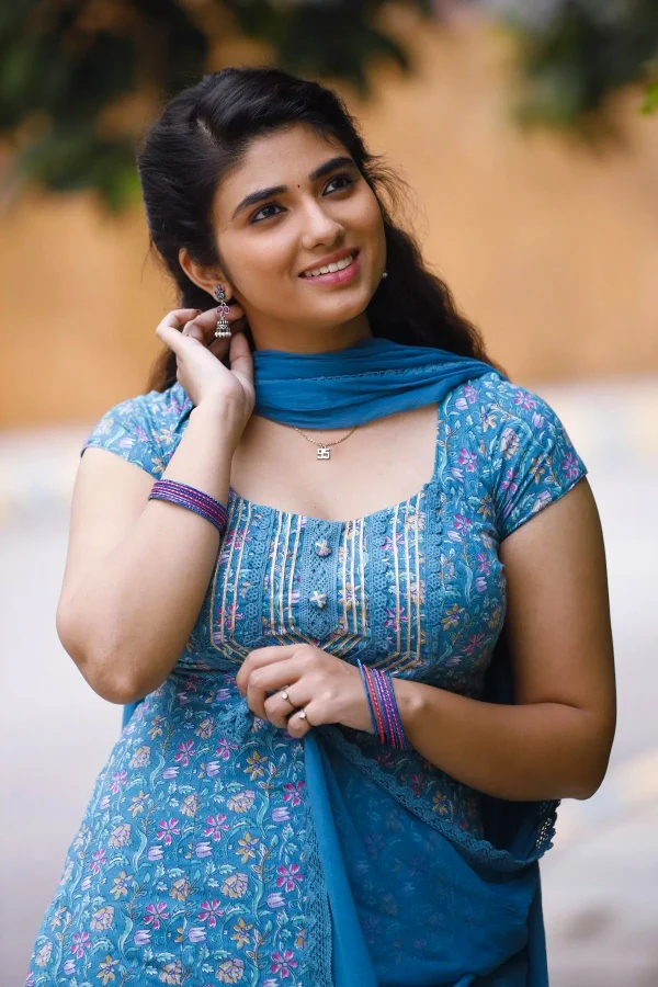 F2gKh_caAAE9STA?format=webp&name=900x900