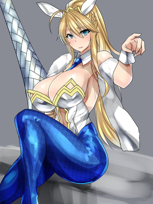 最近あんまり描いてないかも
#バニーの日 