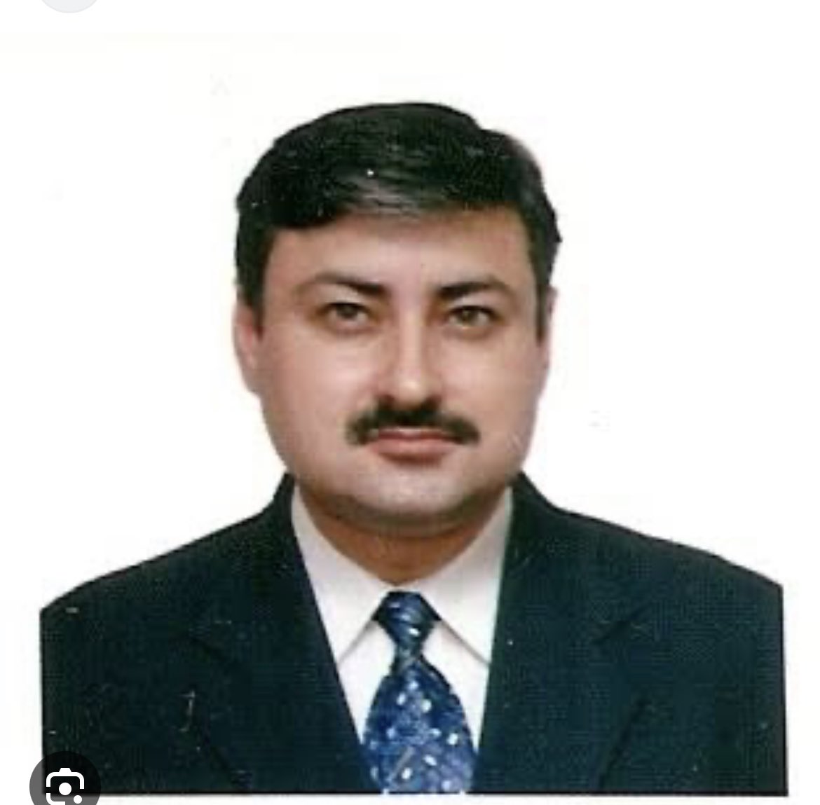 MDahariya's tweet photo. @VinayHDFCBank n Sashi Jagdishan cracks the whip. Makes attrition a key KRA for Sr management in the organisation a fallout of #PushpalRoy episode. Now supervisor will be held responsible for any unreasonable exits of his team. A small step to toxicity free culture in the Bank 🙏 https://t.co/G4MRdnzjns