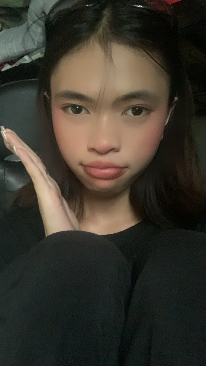 hideandzec's tweet photo. si nena ay bata pa ang sabi nya ay uhm ah uhmm ah ah https://t.co/ubKjYAhgot