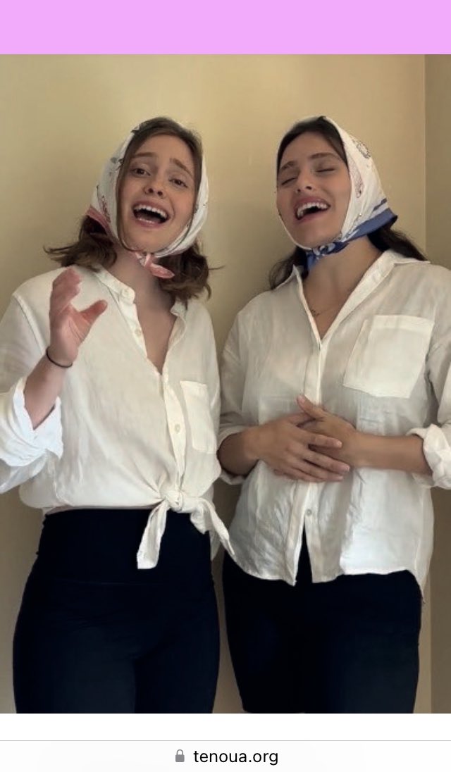 Ces deux là mixent #jazz et #yiddish . Un article de <a href="/JonasMaroko/">Jonas Maroko</a> à lire sur tenoua.org/the-shvesters-…
<a href="/Tenoua/">Tenoua</a> Le Lab “THE SHVESTERS”, UN DUO DE JAZZ YIDDISH SUR LES RÉSEAUX SOCIAUX