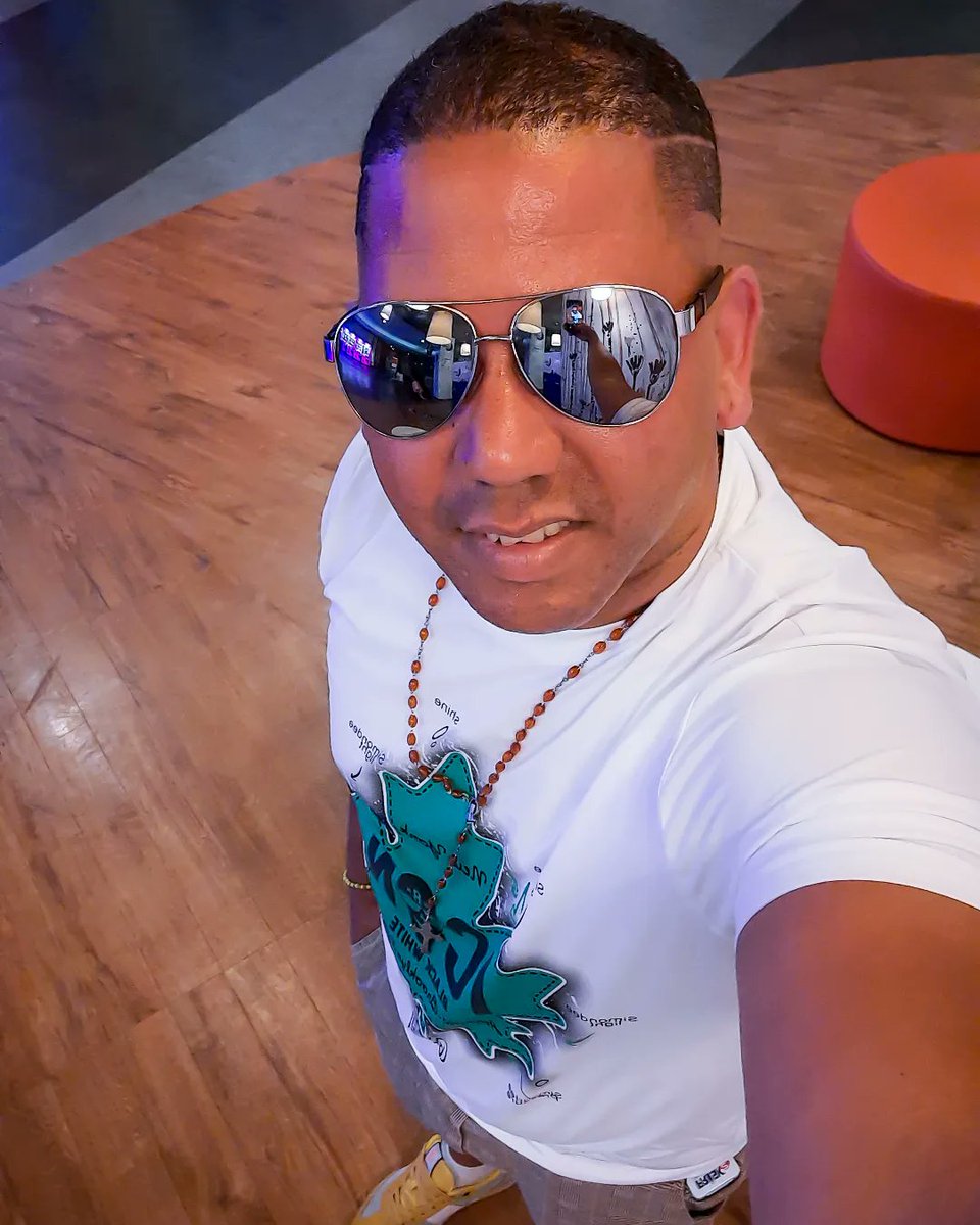 NiweObba's tweet photo. ยฟQuรฉ onda, Gente? Welcome Italia, Latinos. Activo grandes ligas!! Obba Niwe, El Matatan
#music #obbaniwe #welcome #photo #ElMatatan #LoMasVisto #musicanueva #Musica #photo #tw https://t.co/fc4ecdQ5eI
