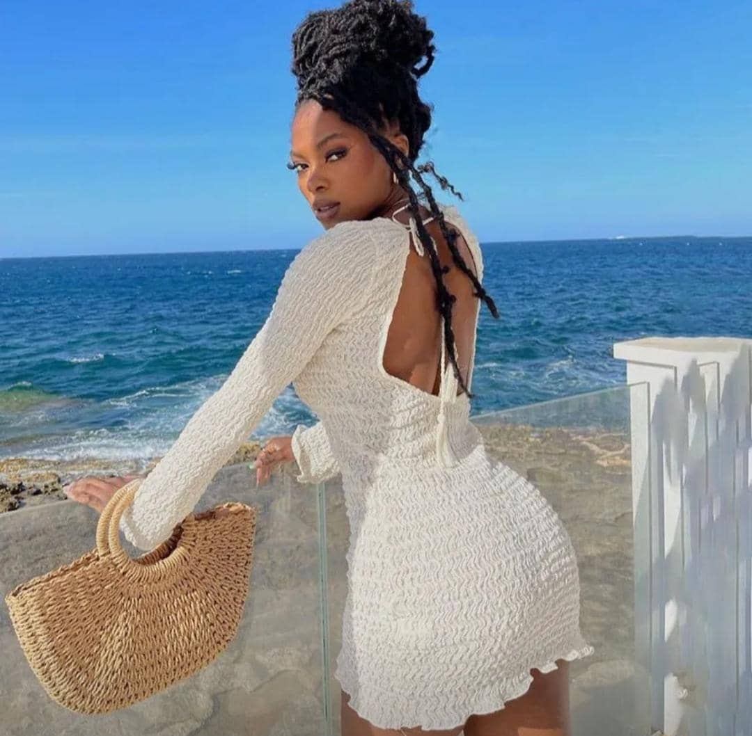 sokollet_04's tweet image. Get ready to elevate your style! Discover exquisite dresses, trendy bags and stunning wigs! Please retweet this Ad to spread the word! For inquiries contact us on 071617 7745. Don’t miss out he opportunity to enhance your fashion game! #FashionEssentials #MustHaves