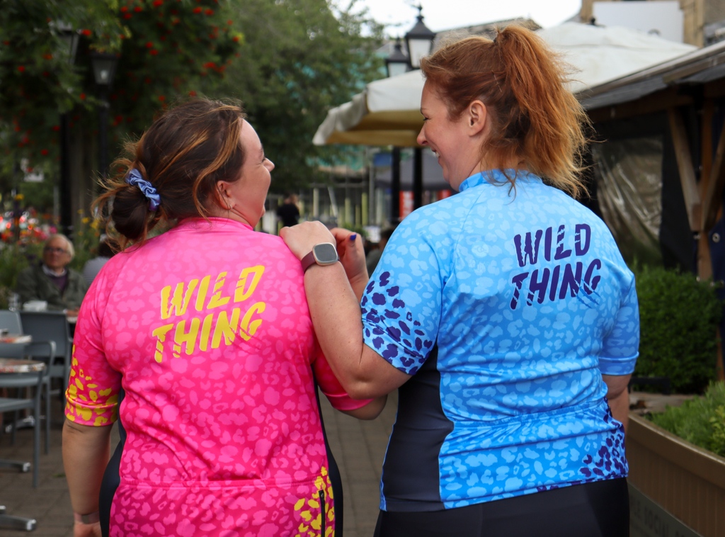 FatLadAtTheBack's tweet image. Wild Thing, you make my heart sing 👉 tag your cycling partner

#wildthing #fatladattheback #cyclingjersey #cyclingkit #plussizecycling