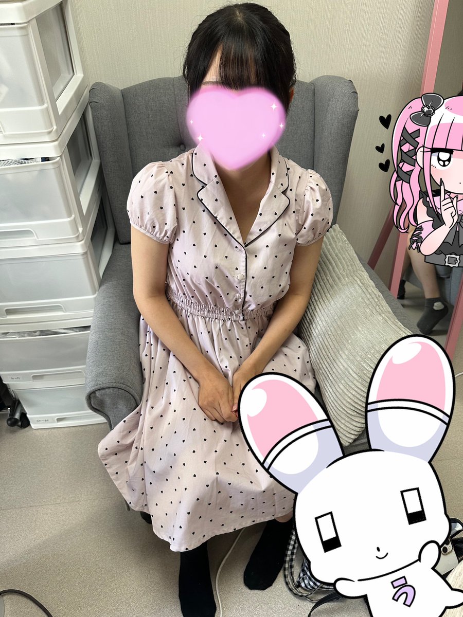 akb_jkmax's tweet photo. 🍑きなこさん🍑

わたしは友達に、何考えてるか分からない！ってよく言われるんですが何も考えていないだけなんです笑！すぐボーッとしちゃったりあんまり感情が顔にでなかったり、で謎の人だね🤔といわれます笑
分かりづらくてもちゃんと楽しんでいるので安心してください笑❣️ https://t.co/ElbvoVcA4r