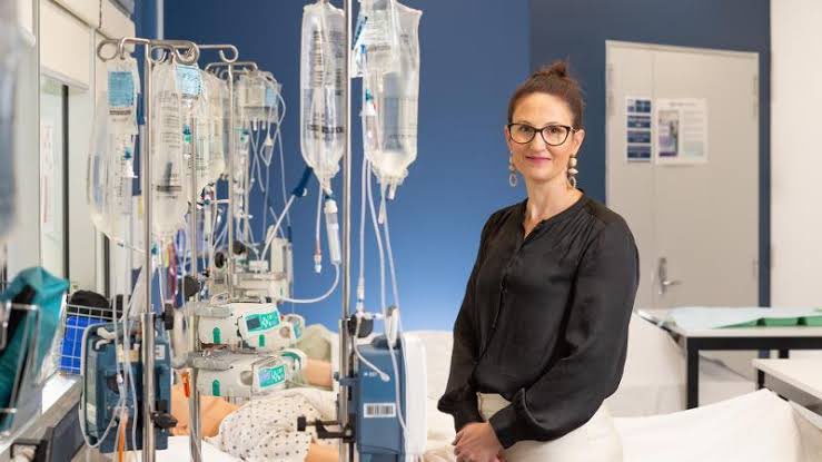 An #Unnati Research Collaboration Grant will enable <a href="/UQ_News/">UQ News</a> Assoc. Prof Kristen Gibbons to partner 🇮🇳researchers to build the clinical trial capacity of 🇮🇳paediatric intensive care units, investigating as a case study new treatments for paediatric sepsis. arch-india.org/unnati-researc…