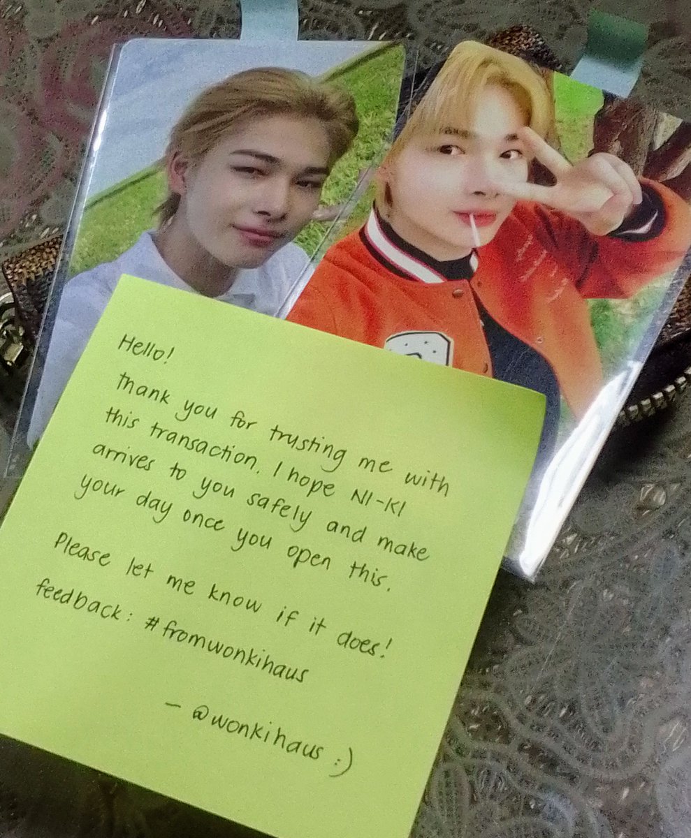 05RKEN_'s tweet photo. — riki pcs arrived safely! #doslovemailz 

hi @wonkihaus thank you so much for packing my riki pcs well <3 and thank you for the group pc as your freebie, i really really appreciate it. looking forward for more transaction w u!! <3

#fromwonkihaus https://t.co/gUATS2OfmU