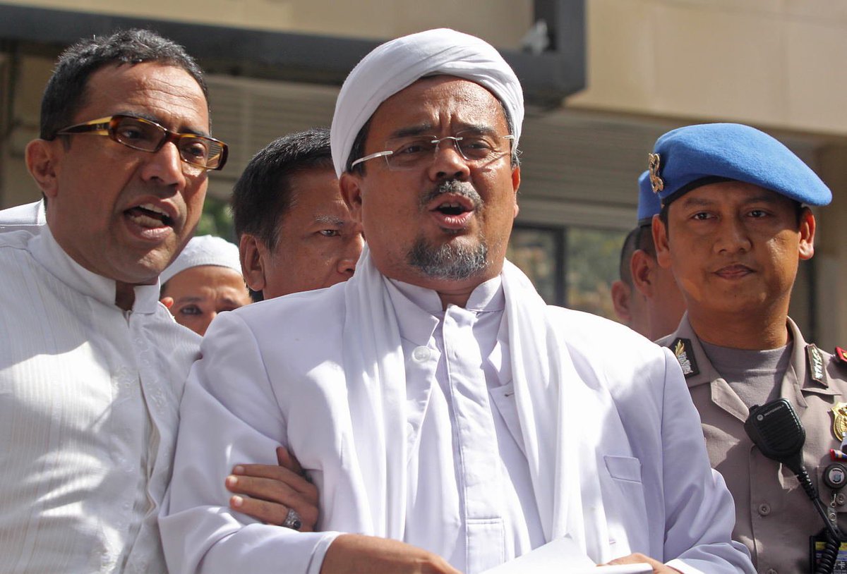 Habib Rizieq Shihab Ajukan Gugatan ke PTUN Setelah Dilarang Ibadah Umroh #IzinUmroh #PTUN #RizieqShihab  dlvr.it/St4hVX