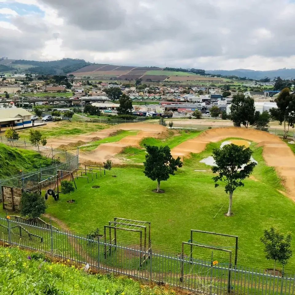 Come ride the songo.info track this afternoon. R50 entry fee. 4pm start.