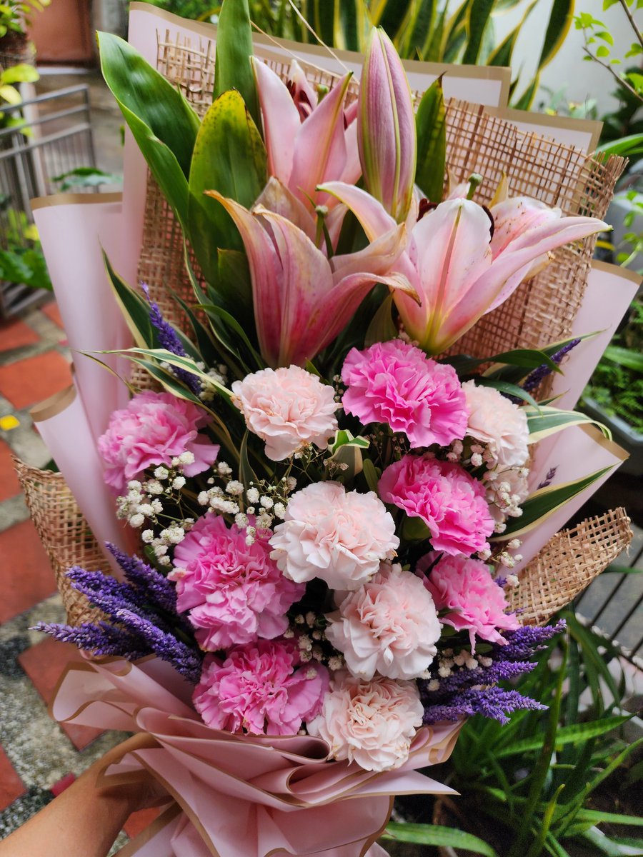 katoncoffee's tweet photo. if only photos could capture how lovely these smell too

butt for nao, tweeting about it will do

thank you for making time and celebrating w me 🥰 https://t.co/SFuvhjLHWV