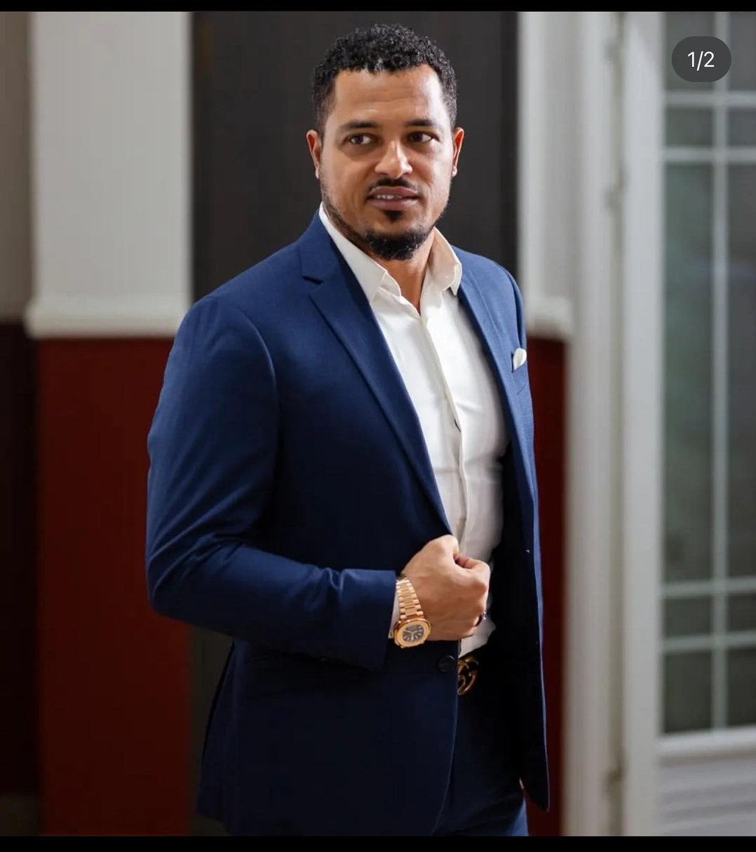 Happy blessed birthday to the Big Van @iam_vanvicker May your new age come with sooo much blessings, enjoy the rest of your day.