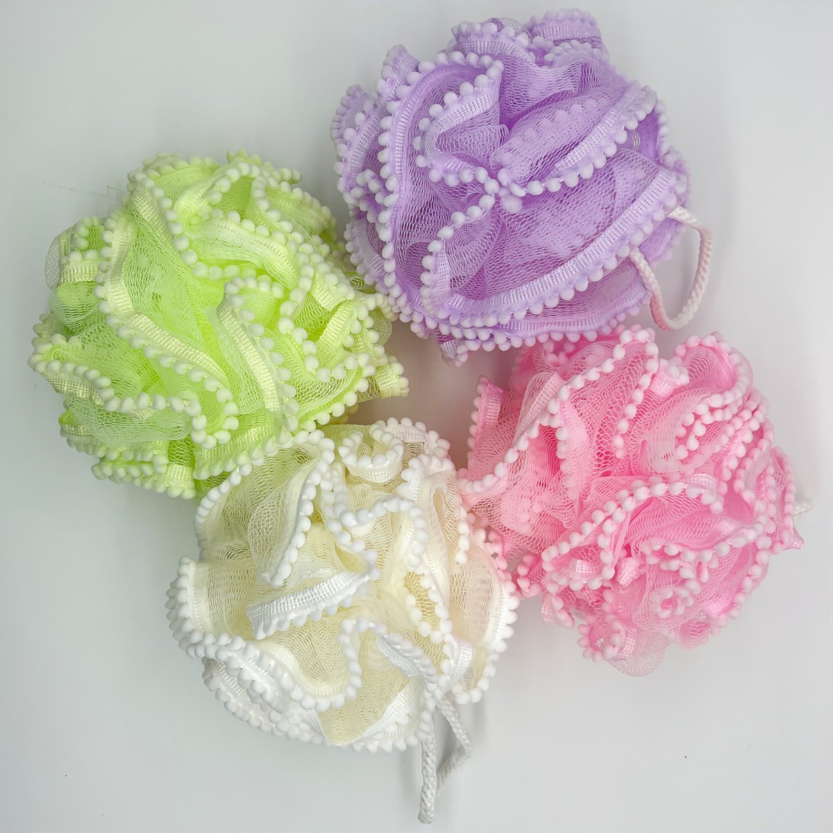 Mia194791238083's tweet image. Bath Ball Mesh Sponge

● Quality Material: Made of PE material, fine mesh, soft and comfortable, it can make you feel relax. eco-friendly and non-toxic, it can be used safely; each bath sponges have thickened cotton hanging rope

 #bathball #loofahsponge #showerpouf #showerpuff