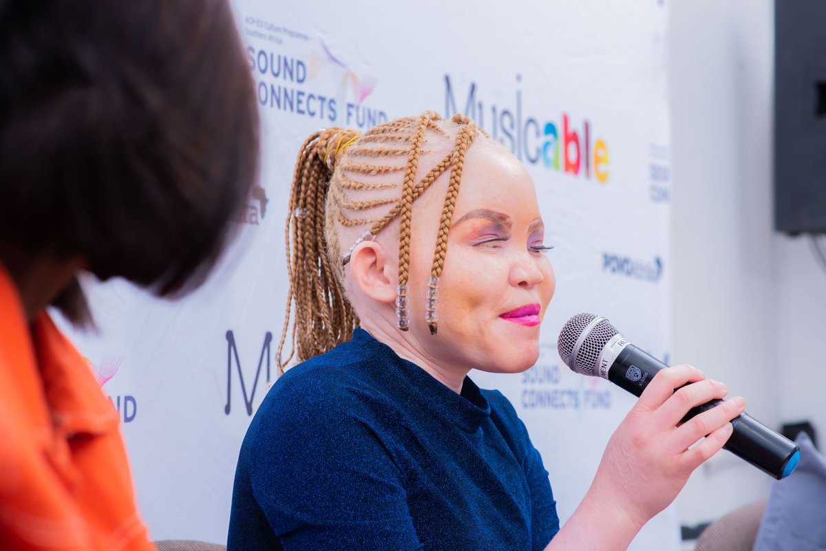 GwiziSoneni's tweet photo. My #WomanWithADisability #WCW is gentle @SSanelisile Musicable Project Mentee
Sane is living beyond her disability &she's chasing her dream to be #ZimBestFemale musician. Sane hasn't allowed her hearing impairment condition&all barriers faced by #PeopleWithAlbinism to stop her https://t.co/k6Q8JyDzVP