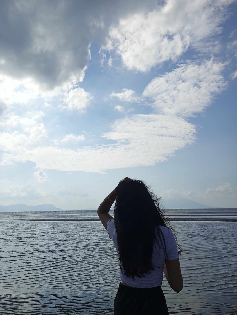 Lolgood92's tweet photo. Such a great day!🌊🥰 https://t.co/RFnDZdXmQL