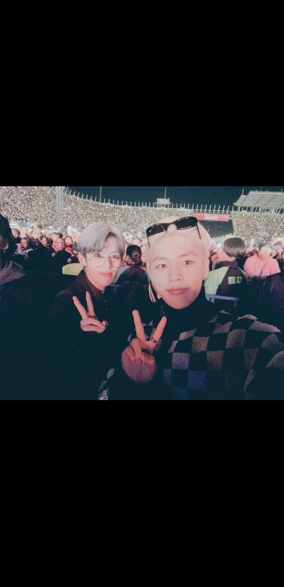 TFN_official_'s tweet image. 노아형 생일 축하해요🎉🎉
최고의 리더가 되기 위해 항상 많은 
노력을 해줘서 고마워요&amp;gt;&amp;lt;
사랑해요💕

#TFN #티에프앤 #KAIRI #카이리 #NOA #노아