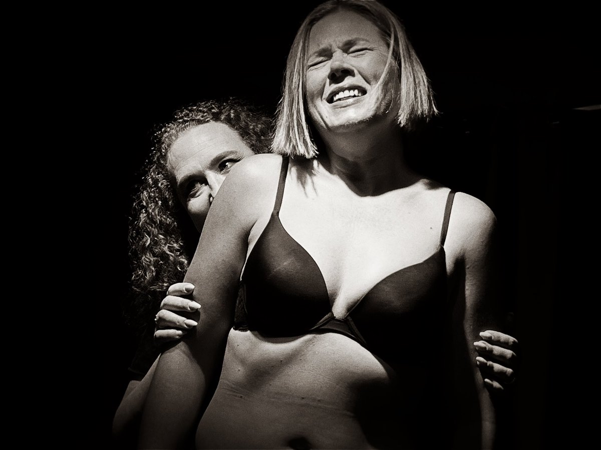 The international BDSM day passed by on the 24 of july (24/7). We celebrate this day every year in BDSMkastellet. This year we had three full days of party, lectures and workshops, parties and BDSM play in general. Red Danger in the picture held a cool workshop with Madickens as